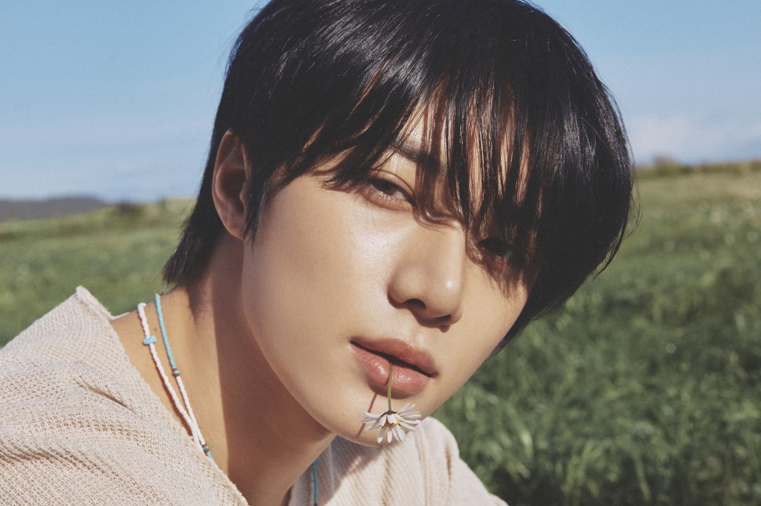 グローバルに活躍する韓国の5人組 TOMORROW X TOGETHER 5月2日配信